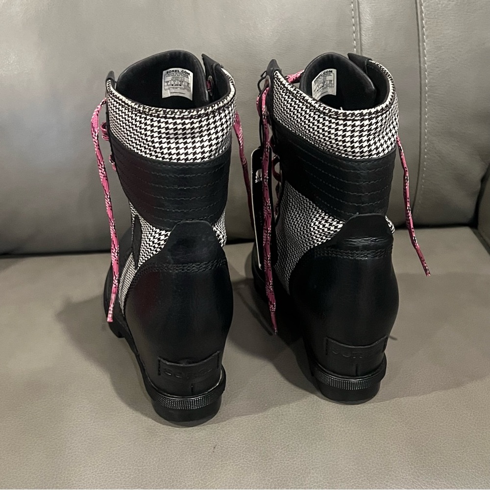 Sorel Black and Pink Houndstooth Combat Boots - Picture 6 of 14